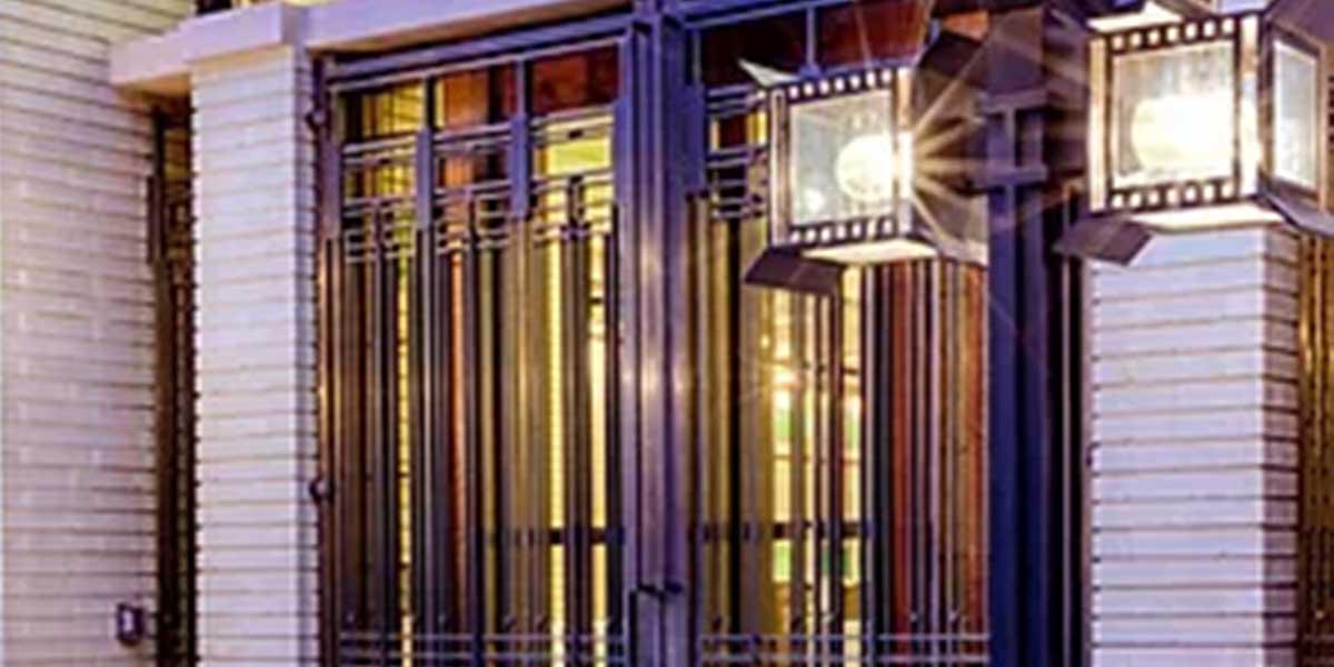 Fissure in Sandstone