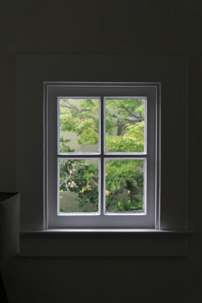 Detailed window track cleaning
