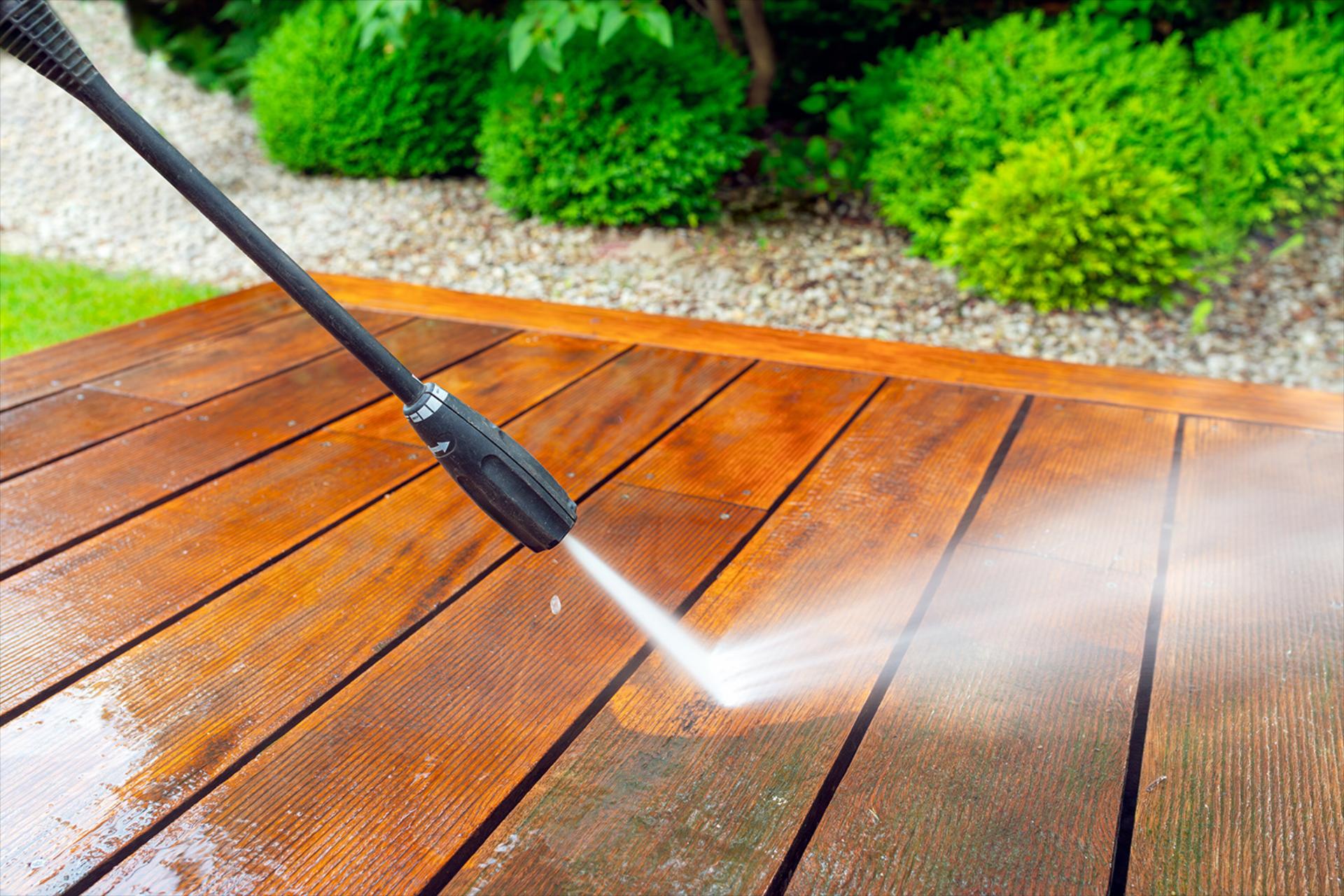 pressure washing deck